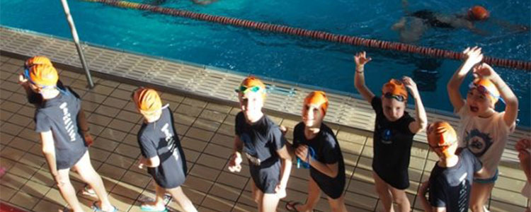 Trikids Alle Piscine di Schio Per Preparare la Stagione Che Sta Per Cominciare